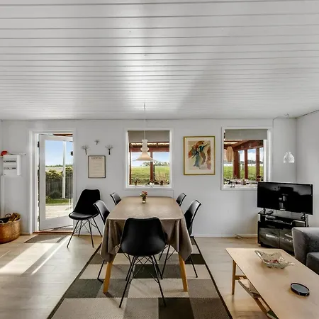 Aslak - 25m From The Sea By Interhome Tatil Evi